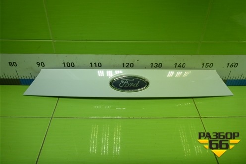 Накладка крышки багажника (до 2010г) (BS71402B34ADW) для Ford Mondeo 4 с 2006-2014г (Мондео)