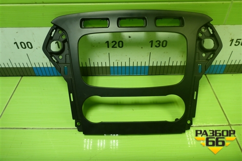 Рамка магнитолы (BS7118522) для Ford Mondeo 4 с 2006-2014г (Мондео)