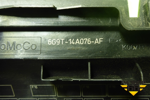Крышка блока предохранителей (подкапотная) (6G9T14A076AF) для Ford Mondeo 4 с 2006-2014г (Мондео)