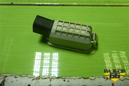 Фонарь подсветки номера (7S7113550AB) для Ford Mondeo 4 с 2006-2014г (Мондео)