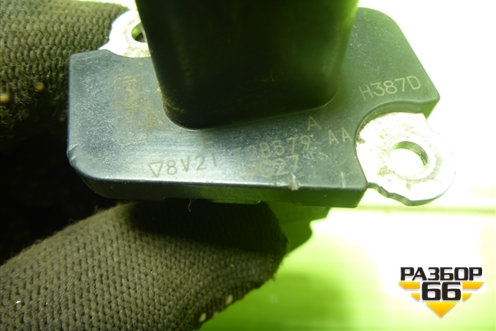 Датчик массового расхода воздуха (8V2112B579AA) для Ford Mondeo 4 с 2006-2014г (Мондео)