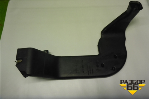 Воздуховод отопителя (правый) (27832EL00A) для Nissan Tiida (C11X) с 2004-2013г (Тиида)