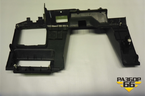 Накладка на торпедо (под рулём) (68962EM01A) для Nissan Tiida (C11X) с 2004-2013г (Тиида)