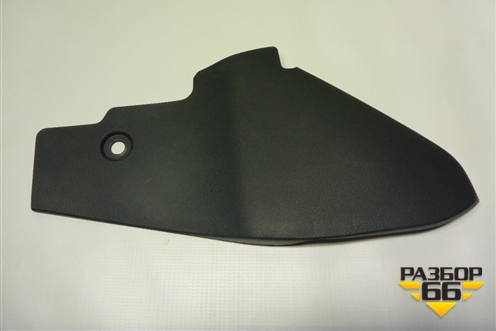 Накладка внутренняя (на консоль левая) (68921EL00A) для Nissan Tiida (C11X) с 2004-2013г (Тиида)