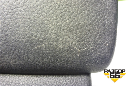 Накладка внутренняя (на консоль задняя) (96931EL01A) для Nissan Tiida (C11X) с 2004-2013г (Тиида)