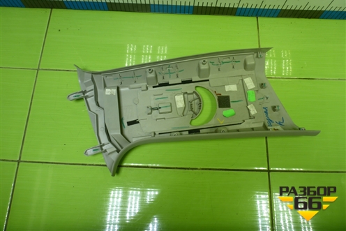 Обшивка стойки центральная верхняя левая (9677275477) для Peugeot 408 с 2012г