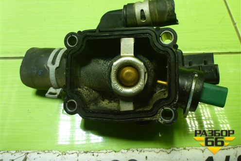 Корпус термостата (9647265980) для Peugeot 408 с 2012г