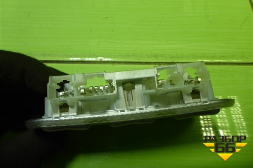 Плафон салонный задний для Peugeot 408 с 2012г