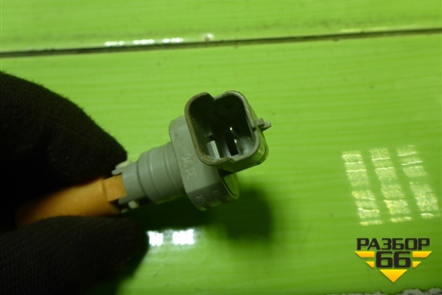 Датчик уровня жидкости в бачке омывателя (9659757080) для Peugeot 408 с 2012г