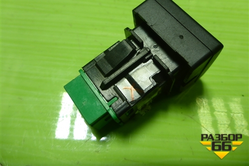 Кнопка открывания багажника для Peugeot 408 с 2012г