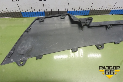 Накладка переднего бампера (8891862149) для Geely Atlas 2 с 2023г (Атлас)