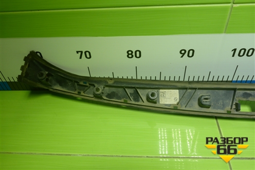 Накладка двери багажника (16542911) для BMW X6 G06 с 2019г (Х6 Г06)