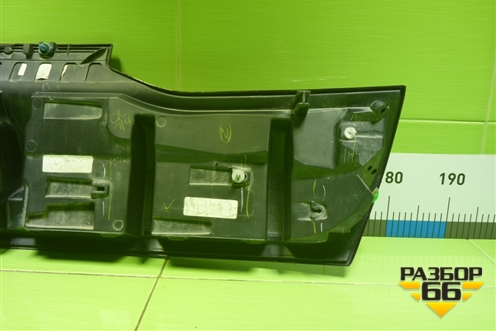 Накладка двери багажника (51137471777) для BMW X6 G06 с 2019г (Х6 Г06)