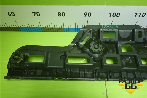 Кронштейн заднего бампера центральный (51127425449) для BMW X6 G06 с 2019г (Х6 Г06)