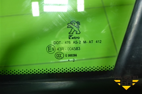 Стекло двери передней левой форточка для Peugeot 408 с 2012г