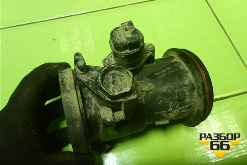 Заслонка дроссельная механическая (1.4л K7JA710) (8200682611A) для Renault Logan с 2004-2015г (Логан)