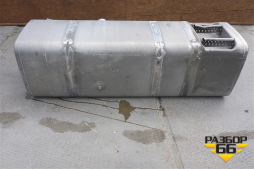 Бак топливный Грузовой (760л с отсеком для AdBlue) (81122016728) для MAN TGX с 2007г (ТГХ)