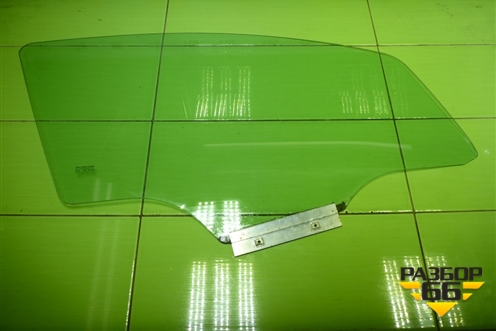 Стекло двери передней правой (5ти дверный кузов) для Opel Corsa D с 2006-2014г (Корса Д)