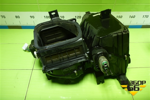 Корпус отопителя (под мотрчик) (227208118010) для Kia Spectra с 2001г (Спектра)