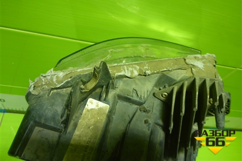 Фара левая (галоген не линзованная с блоками) (22239221) для Volvo TRUCK FH с 2013-2019г (ФШ)