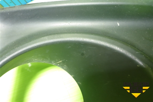 Накладка ПТФ правая (8148102400) для Toyota Corolla (E18) с 2012-2019г (Королла 180)