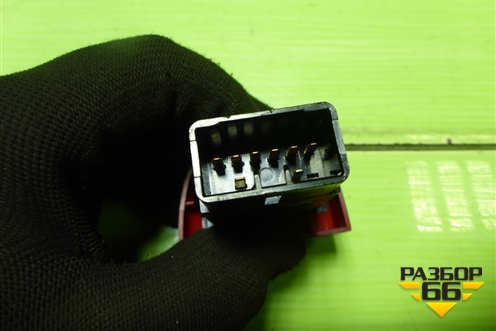 Кнопка аварийной сигнализации для Hyundai Porter с 1996-2011г (Портер)