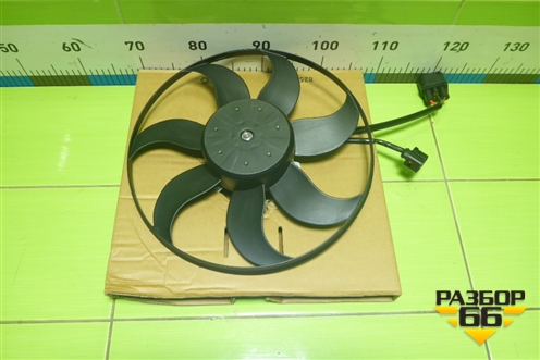 Вентилятор охлаждения радиатора (новый не оригинал) (LFC18K2) для Volkswagen Golf V с 2003-2009г (Гольф 5)