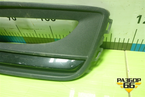 Накладка ПТФ левая (после 2015г) (6RU853665F) для Volkswagen Polo (седан) с 2010г (Поло)