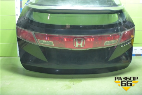 Дверь багажника со стеклом (до 2008г) (68100SMGE01ZZ) для Honda Civic 5D с 2005-2011г (Цивик)