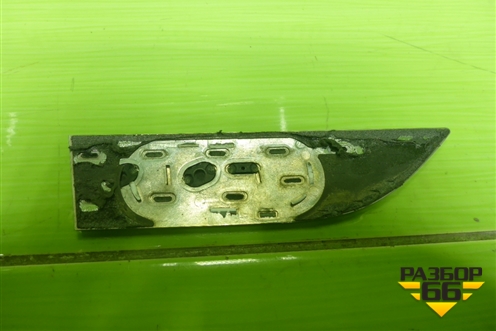 Эмблема (на крыло переднее левое) (6RU853688Е) для Volkswagen Polo (седан) с 2010г (Поло)