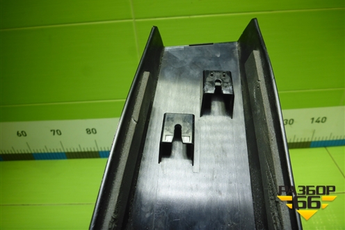 Накладка стойки (центральной правой) (5JA853290C) для Skoda Rapid с 2013г (Рапид)