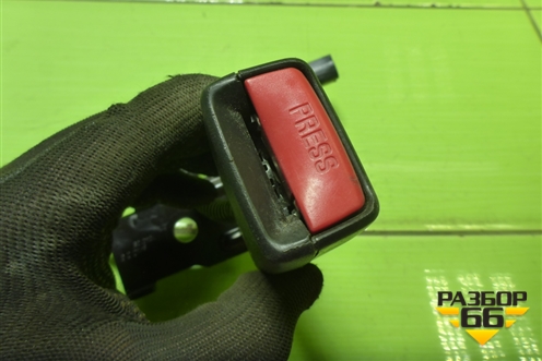 Замок ремня безопасности задний для Honda Civic 5D с 2005-2011г (Цивик)