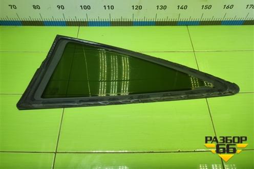Стекло глухое правое (заднее 3-х дверный кузов) для Opel Corsa D с 2006-2014г (Корса Д)