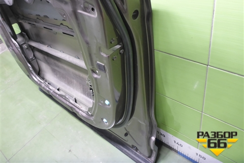 Дверь передняя правая (760042W010) для Hyundai Santa Fe с 2012-2018г (Санта Фе)