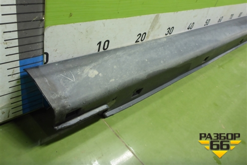 Накладка на порог наружная левая (877512W000) для Hyundai Santa Fe с 2012-2018г (Санта Фе)