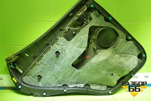 Обшивка двери задней правой под электрику (833802W000) для Hyundai Santa Fe с 2012-2018г (Санта Фе)