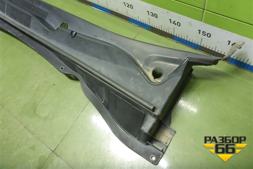 Решетка стеклоочистителей (861512W000) для Hyundai Santa Fe с 2012-2018г (Санта Фе)