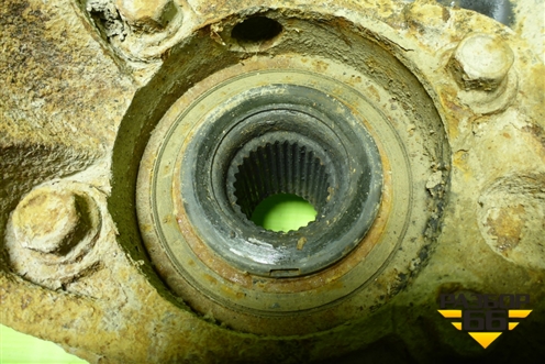 Кулак поворотный передний левый (517152W000) для Hyundai Santa Fe с 2012-2018г (Санта Фе)