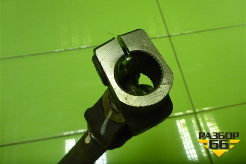 Кардан рулевой (564002W000) для Hyundai Santa Fe с 2012-2018г (Санта Фе)