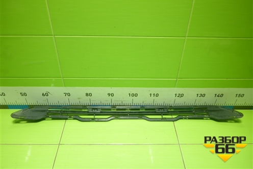 Решетка в передний бампер центральная (A731X01271B) для BAIC X35 с 2019г (Х35)