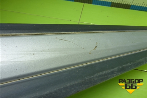 Накладка двери передней правой (после 2015г) (5727A404) для Mitsubishi Outlander с 2012-2024г (Аутлендер)