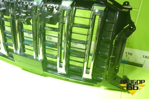 Решетка радиатора (под камеру) (2803200P33Z0) для JAC T9 с 2021-2025г (Т9)