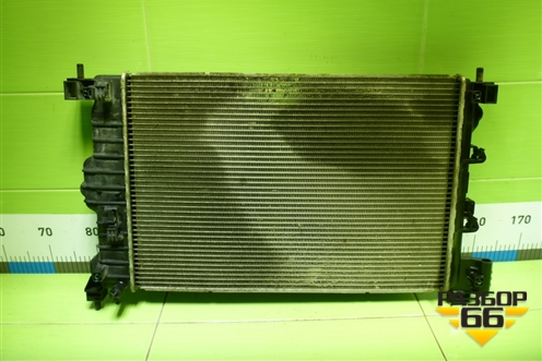 Радиатор охлаждения (622834) для Chevrolet Aveo (Т300) с 2011г (Авео Т300)