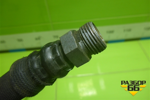 Трубка охлаждения КПП (8E0317826C) для Audi A4 (В6) с 2000-2006г (А4)