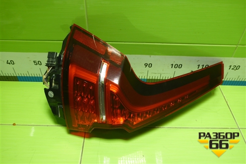 Фонарь задний левый (32228898) для Volvo V60 с 2018г (В60)