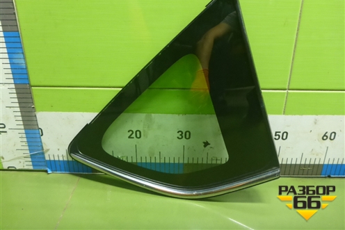 Стекло глухое правое (6271042310) для Toyota Rav-4 с 2012-2019г (Рав 4)