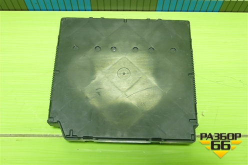 Блок комфорта (3AA937087B) для Volkswagen Passat-CC с 2008г (Пассат ЦЦ)