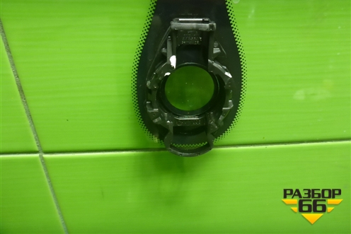 Стекло лобовое (под датчик дождя) для Audi Q3 с 2011-2018г (Ку 3)