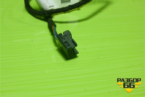 Плафон салонный (8T0947111A13U) для Audi Q5 c 2008-2017г (Ку 5)