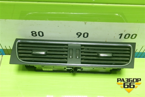 Дефлектор воздушный центральный (8T2820951C) для Audi A4 (В8) с 2007-2015г (А4)